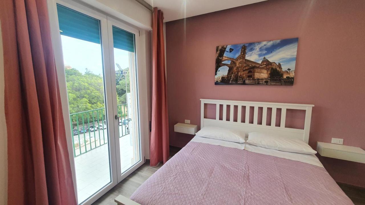 Garibaldi Rooms 29 - Piazza Marina A Palermo - In Pieno Centro. Bagian luar foto