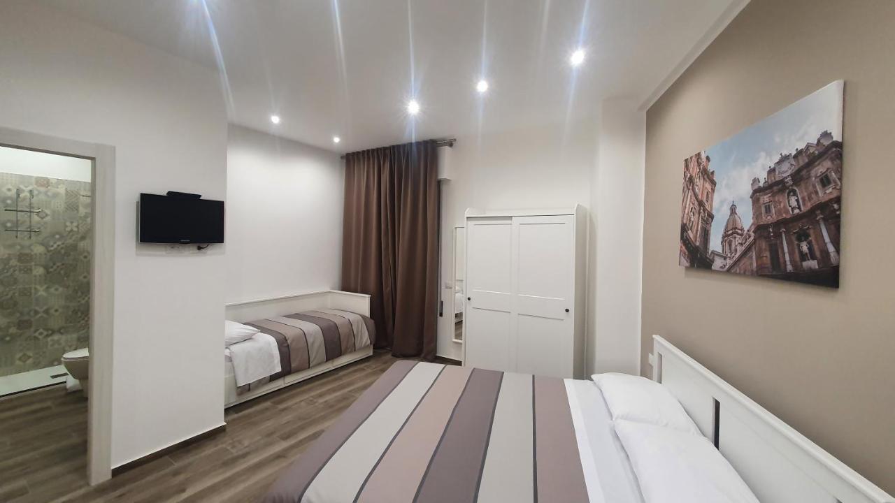 Garibaldi Rooms 29 - Piazza Marina A Palermo - In Pieno Centro. Bagian luar foto