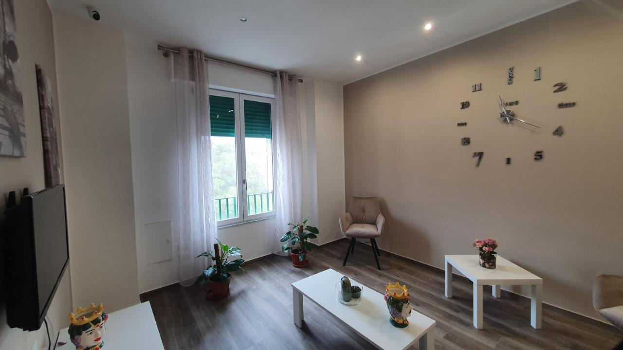 Garibaldi Rooms 29 - Piazza Marina A Palermo - In Pieno Centro. Bagian luar foto